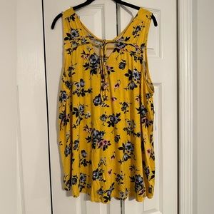 NWT Torrid Floral Tank Top
